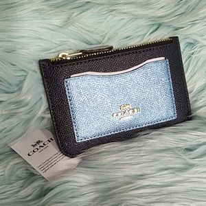 ZIP TOP CARD CASE IN COLORBLOCK SIGNATURE CANVAS